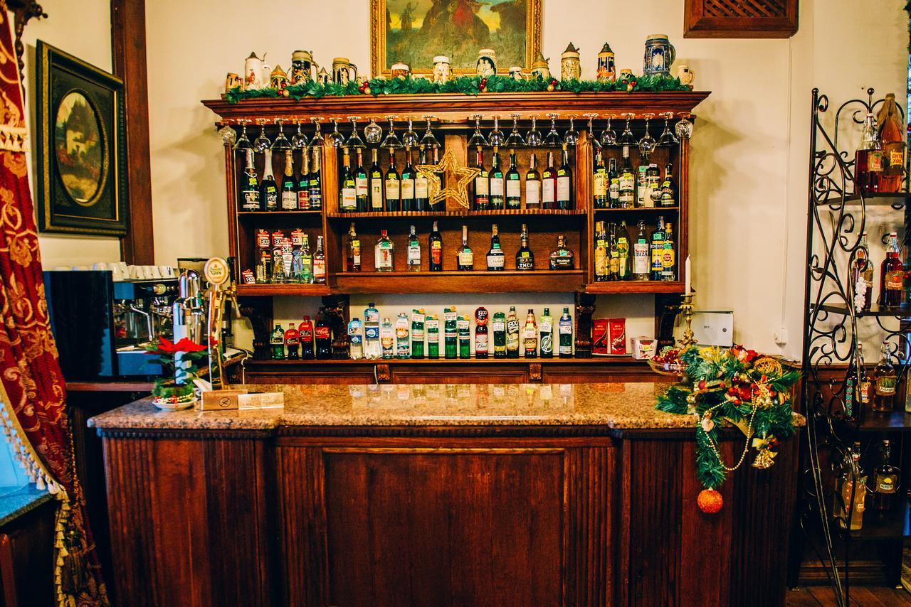 Antique House Hotel 杜布诺 外观 照片